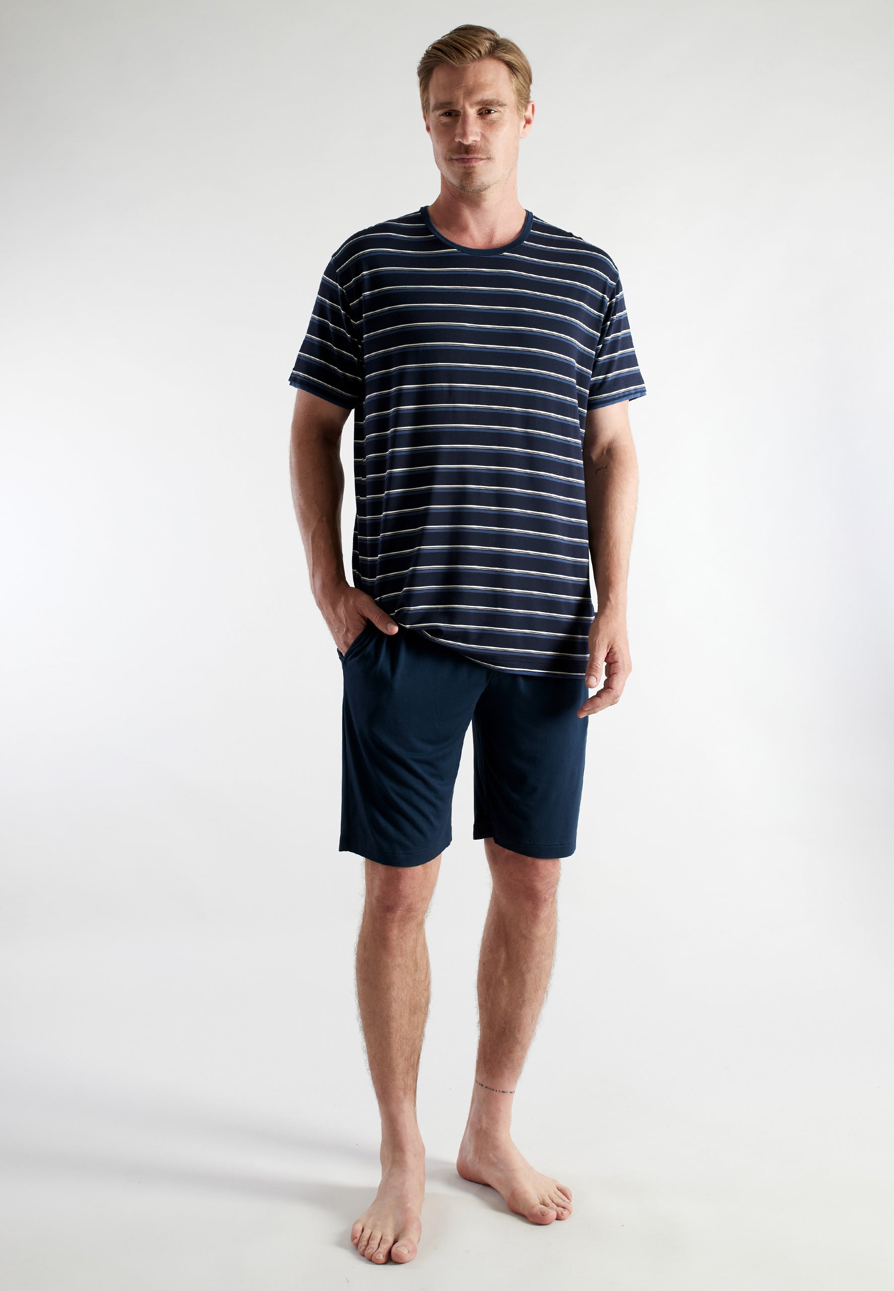 ceceba-herren-shorty-blau-quergestreift-kurzpyjama-bambus-viskose image 2