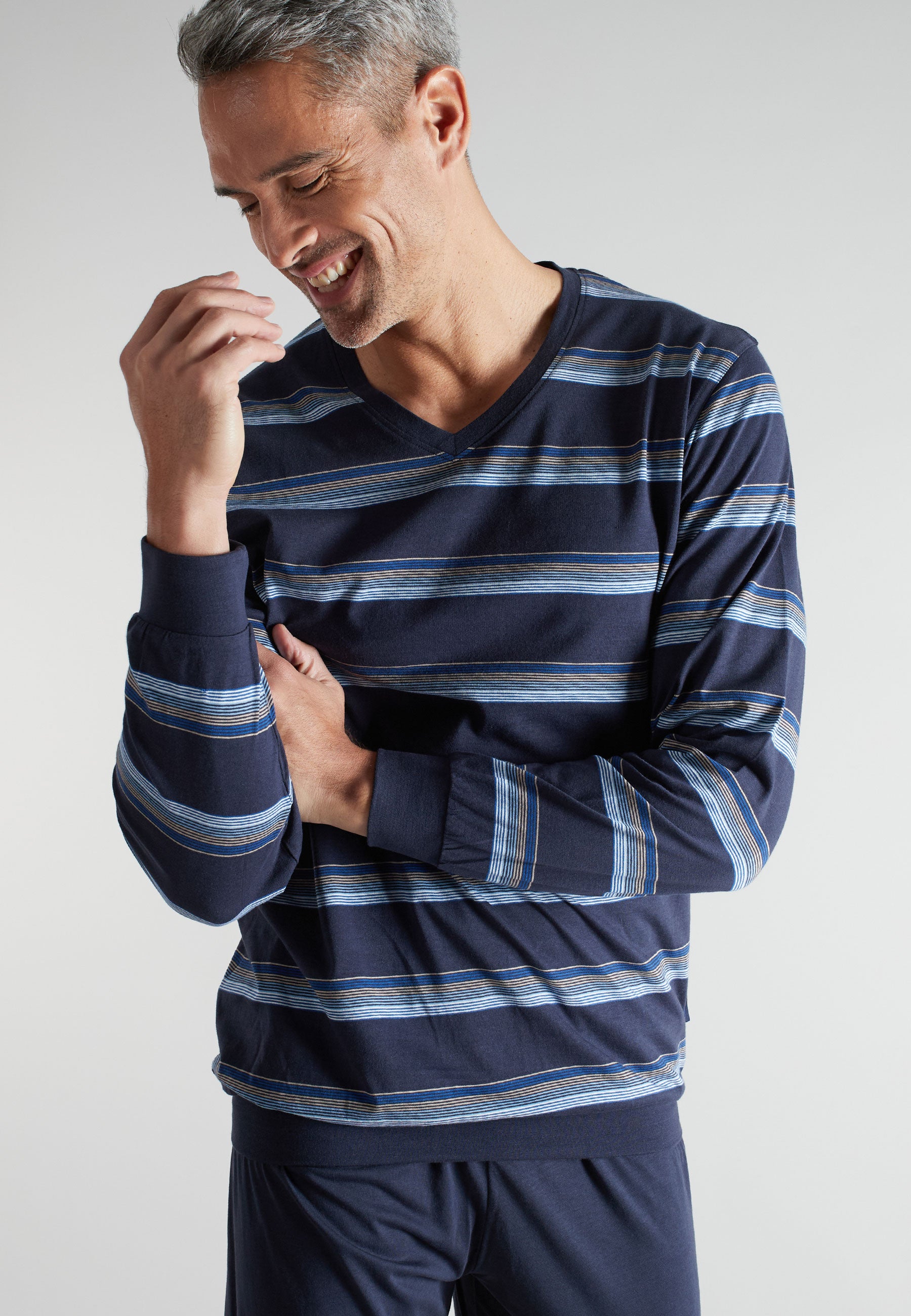 ceceba-herren-pyjama-blau-quergestreift-v-ausschnitt-baumwolle image 4