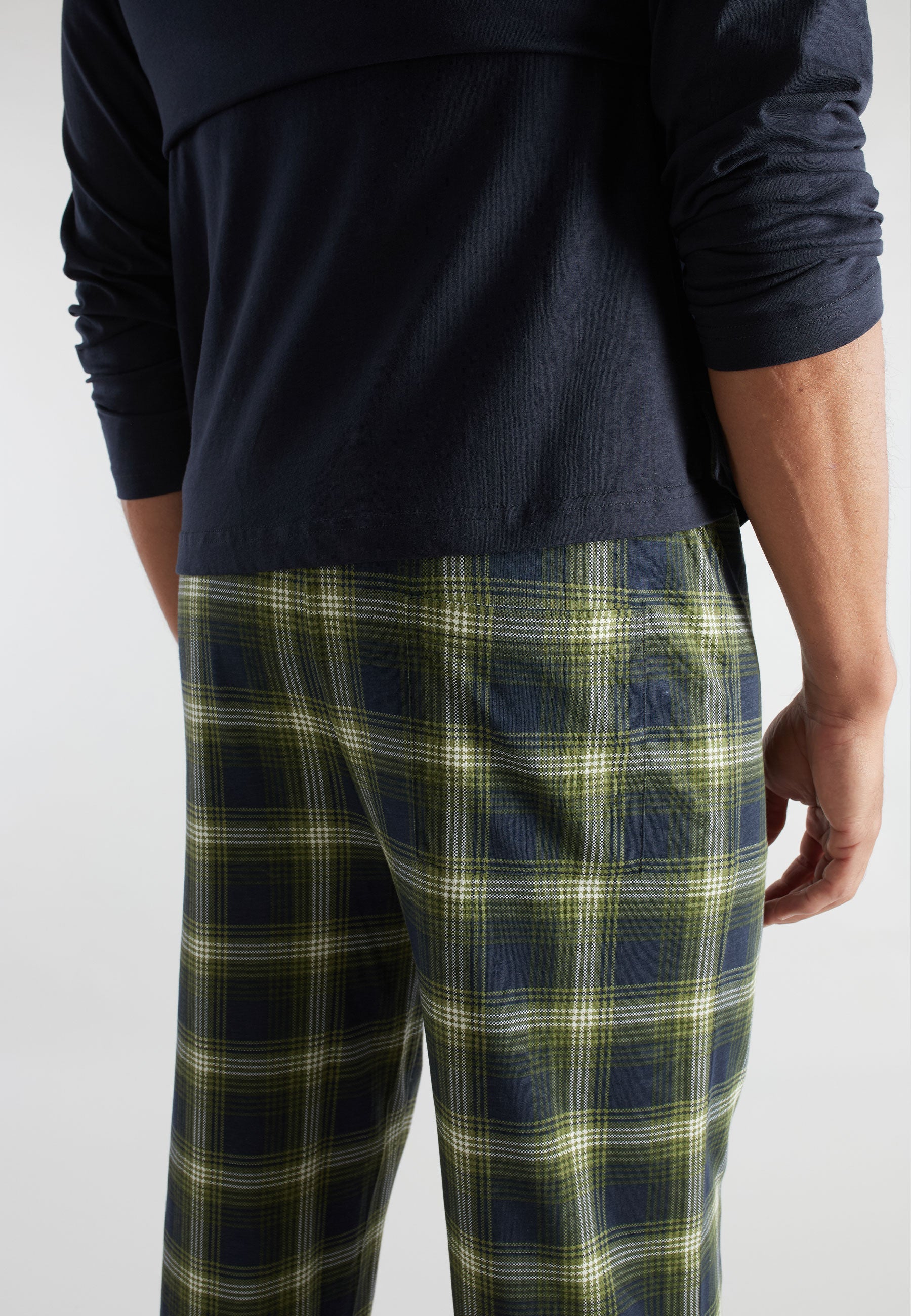 ceceba-herren-pyjama-gr-n-kariert-mit-henley-kragen image 4