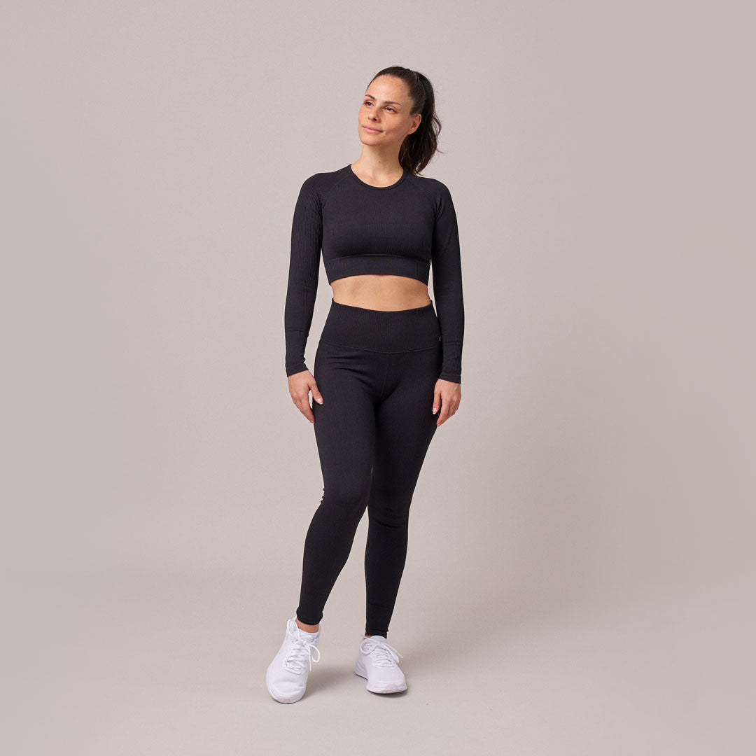 snocks-geripptes-sportshirt-langarm-damen-schwarz image 2