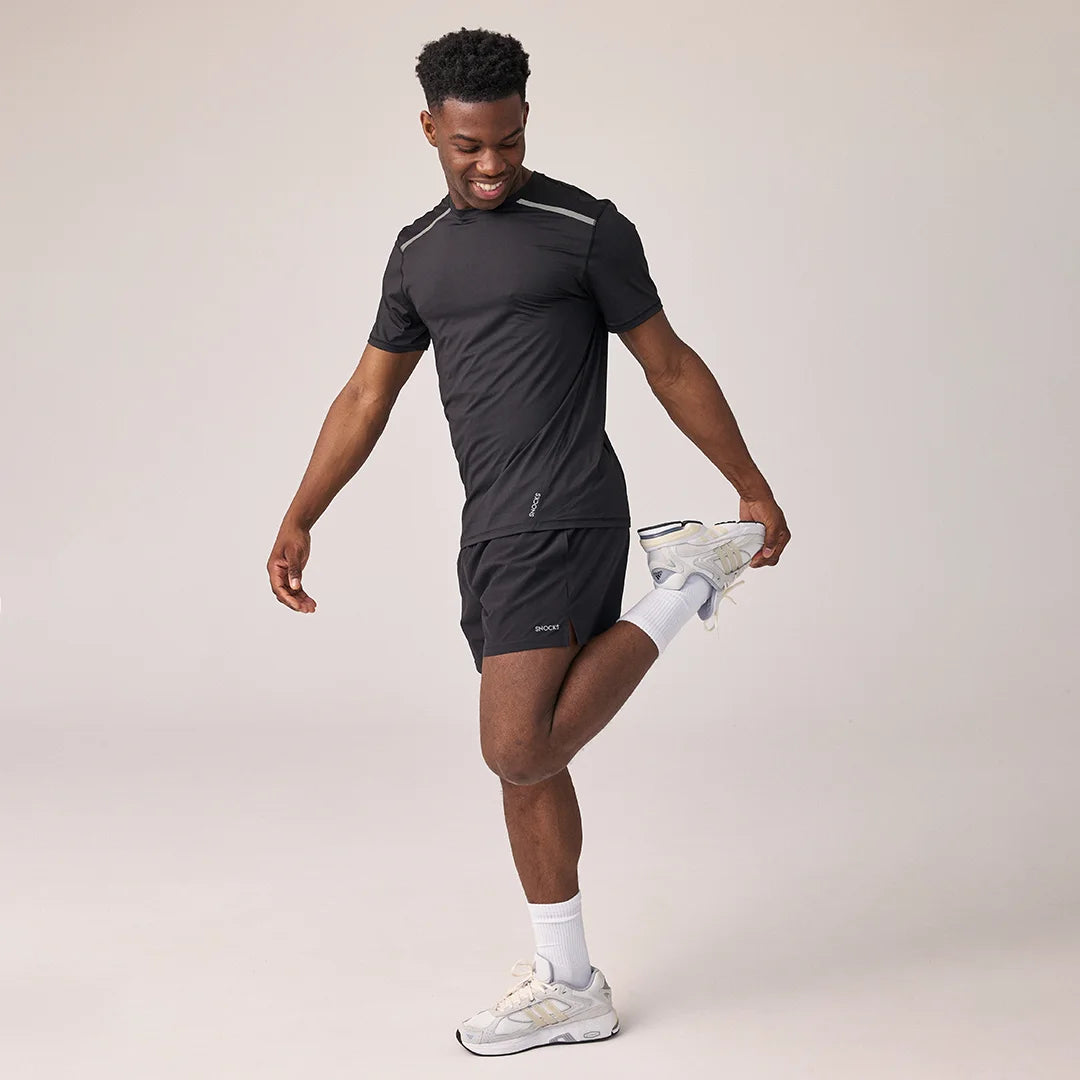 snocks-trainingsshirt-mit-reflexstreifen-herren-schwarz-sportshirt image 7