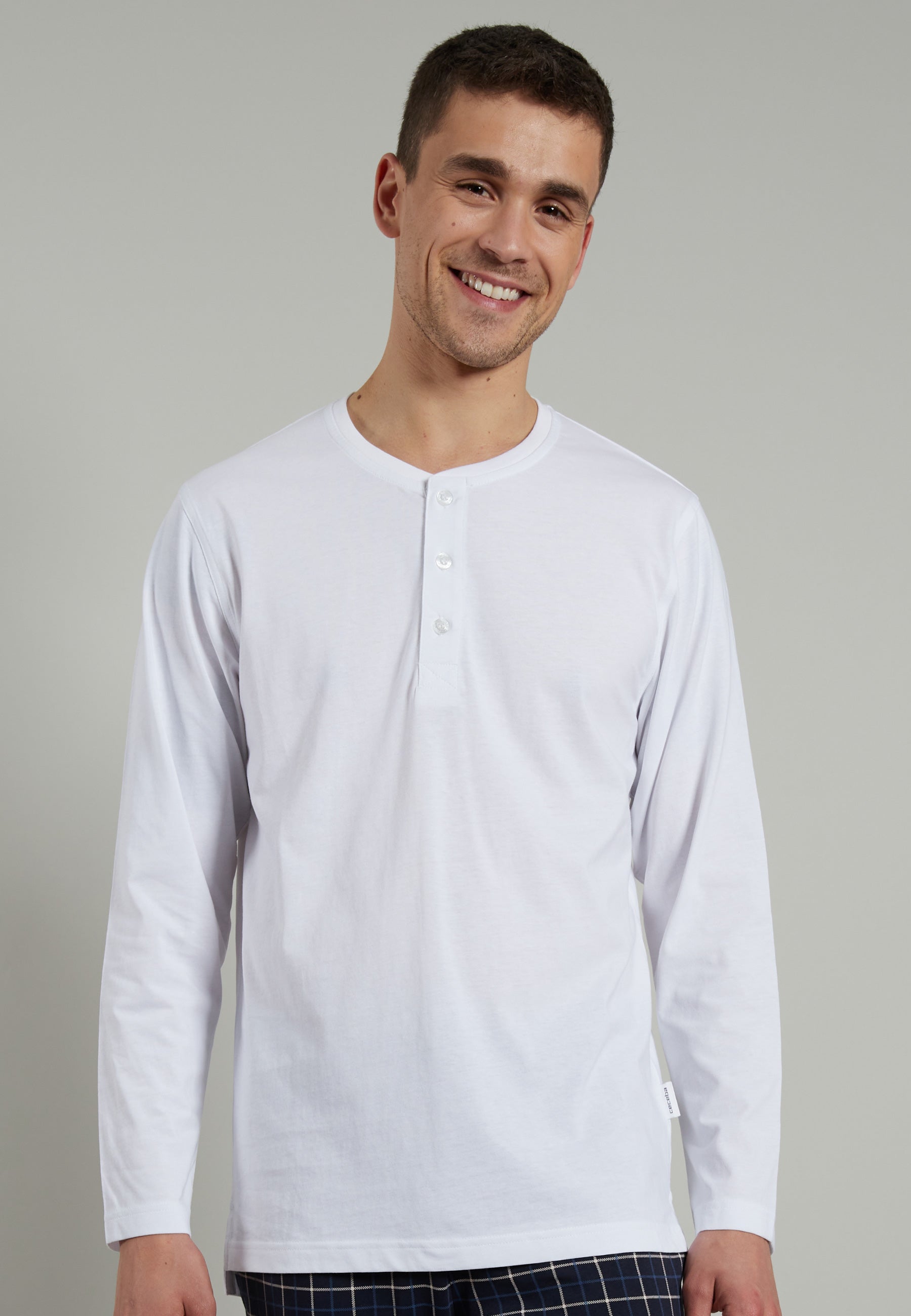 ceceba-herren-longsleeve-wei-uni-mit-knopfleiste image 2