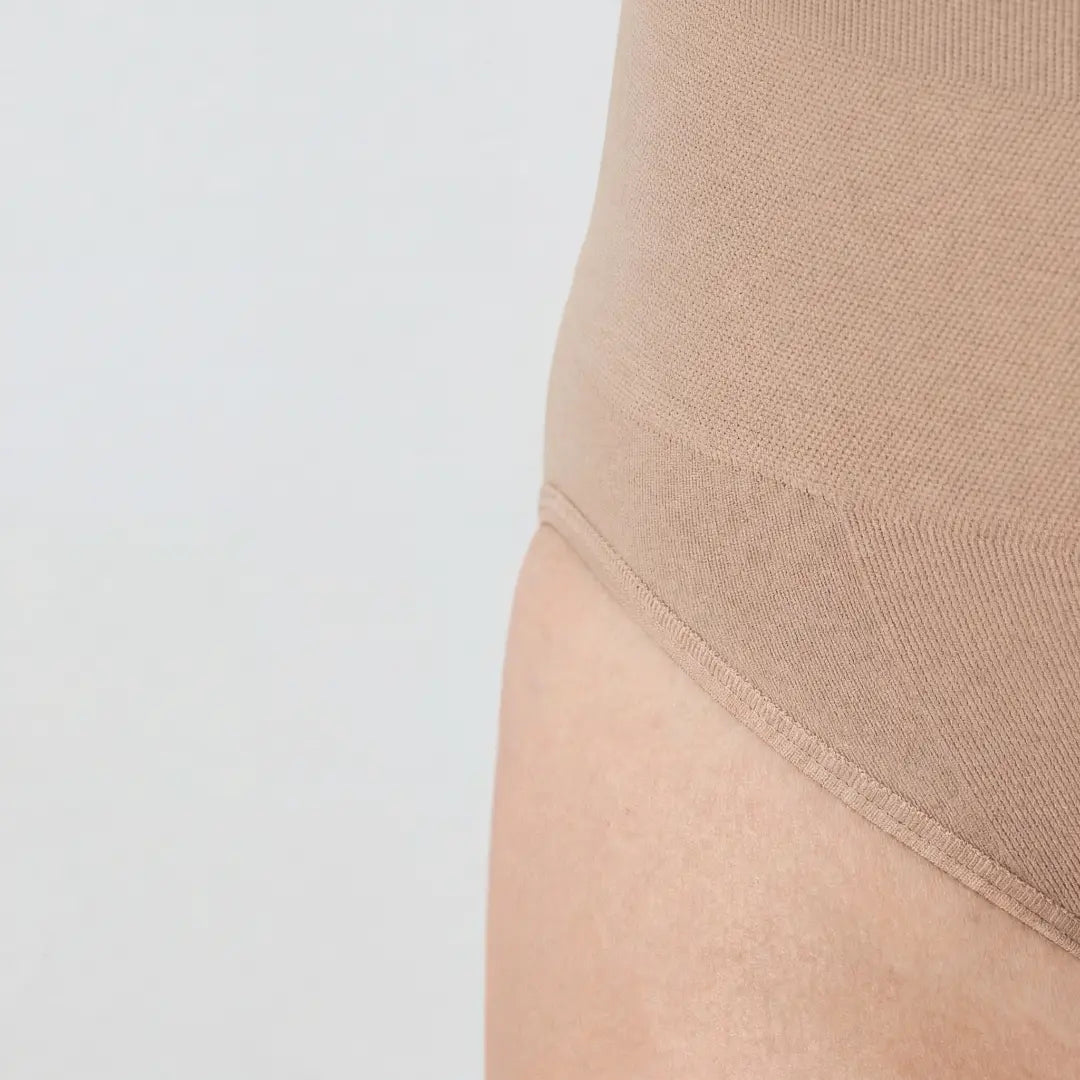 snocks-shaping-body-slip-seamless-beige-shapewear-body-damen image 5
