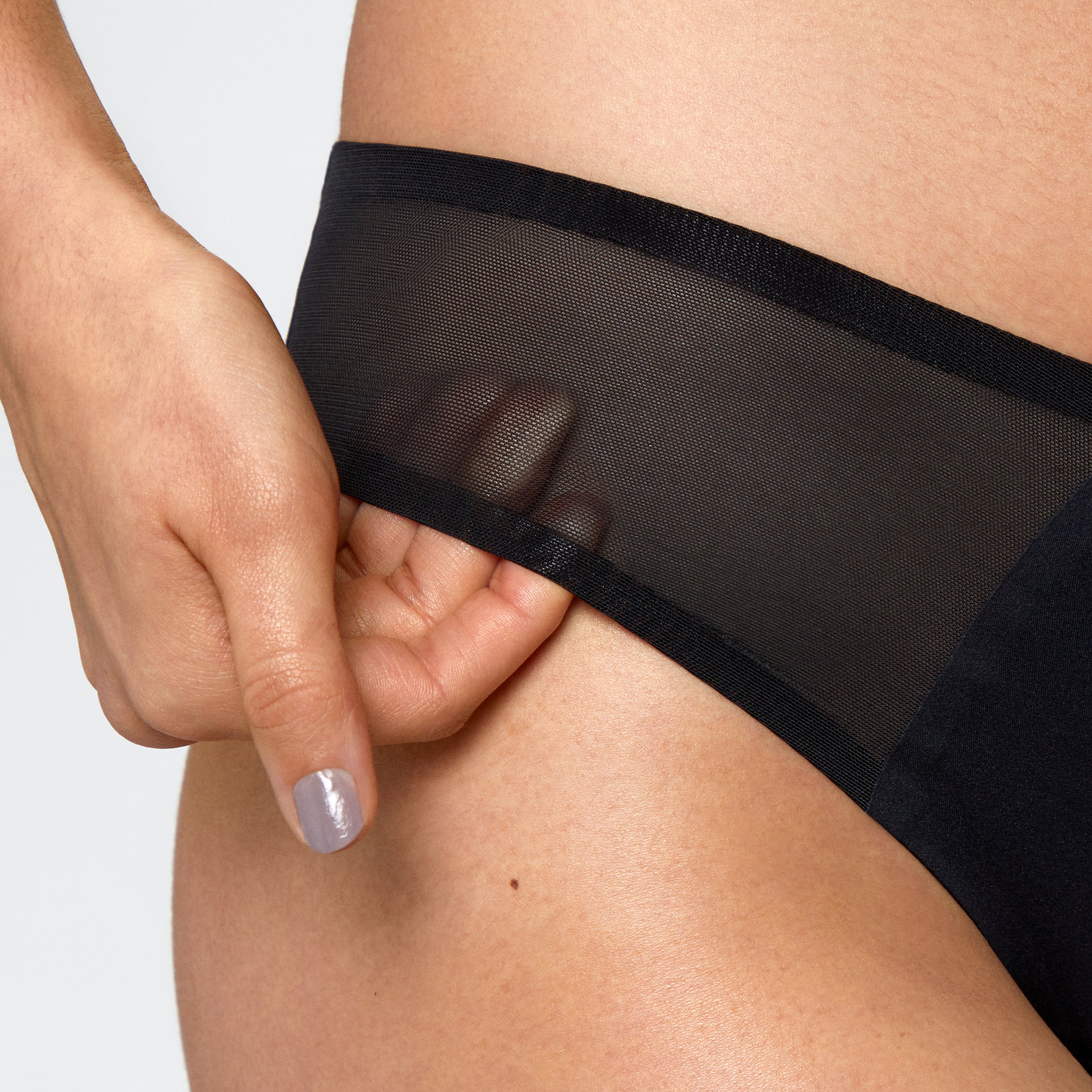 snocks-x-femtis-period-panty-zora-tanga-sport-schwarz image 4