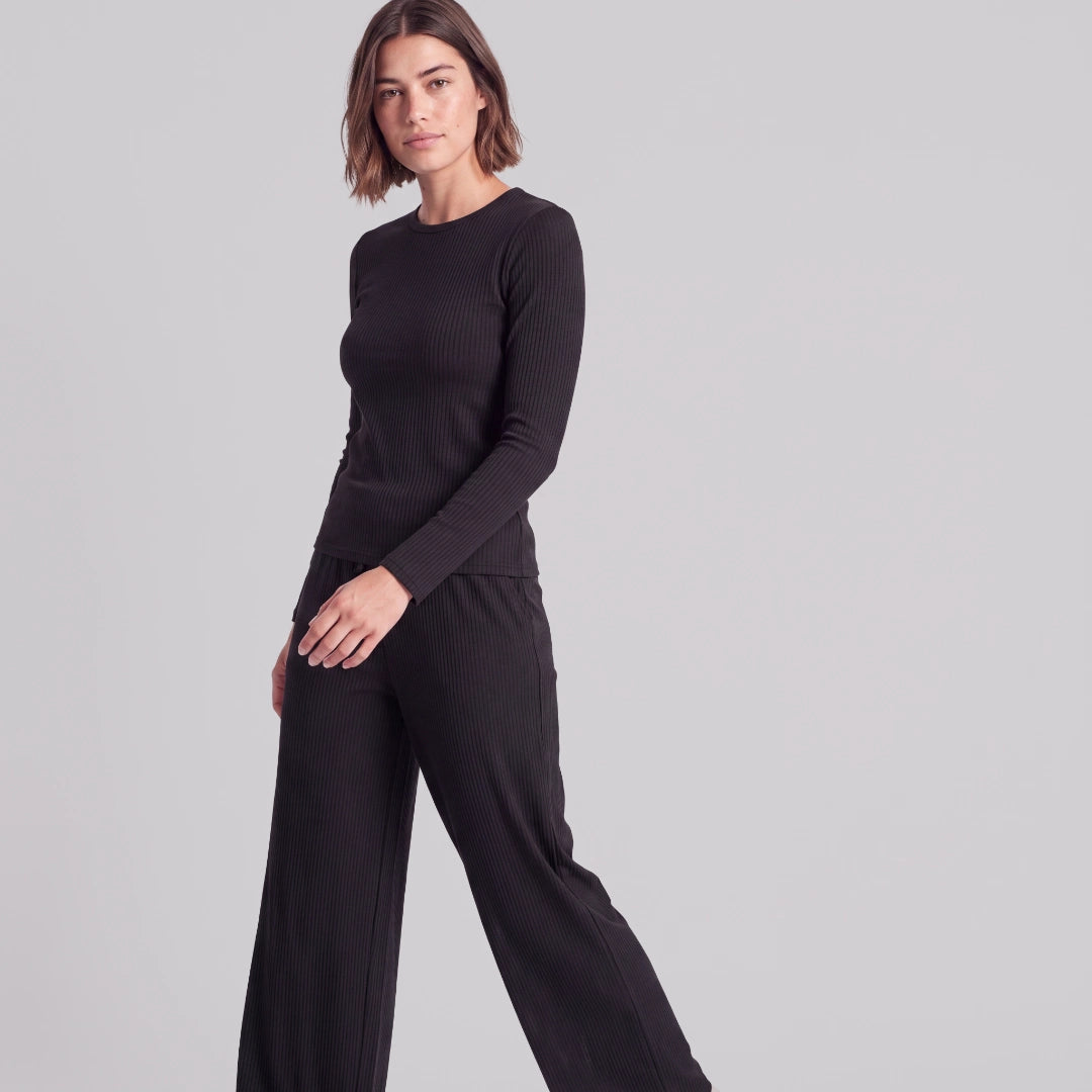 snocks-loungehose-damen-rippstruktur-schwarz-sweatpants image 6