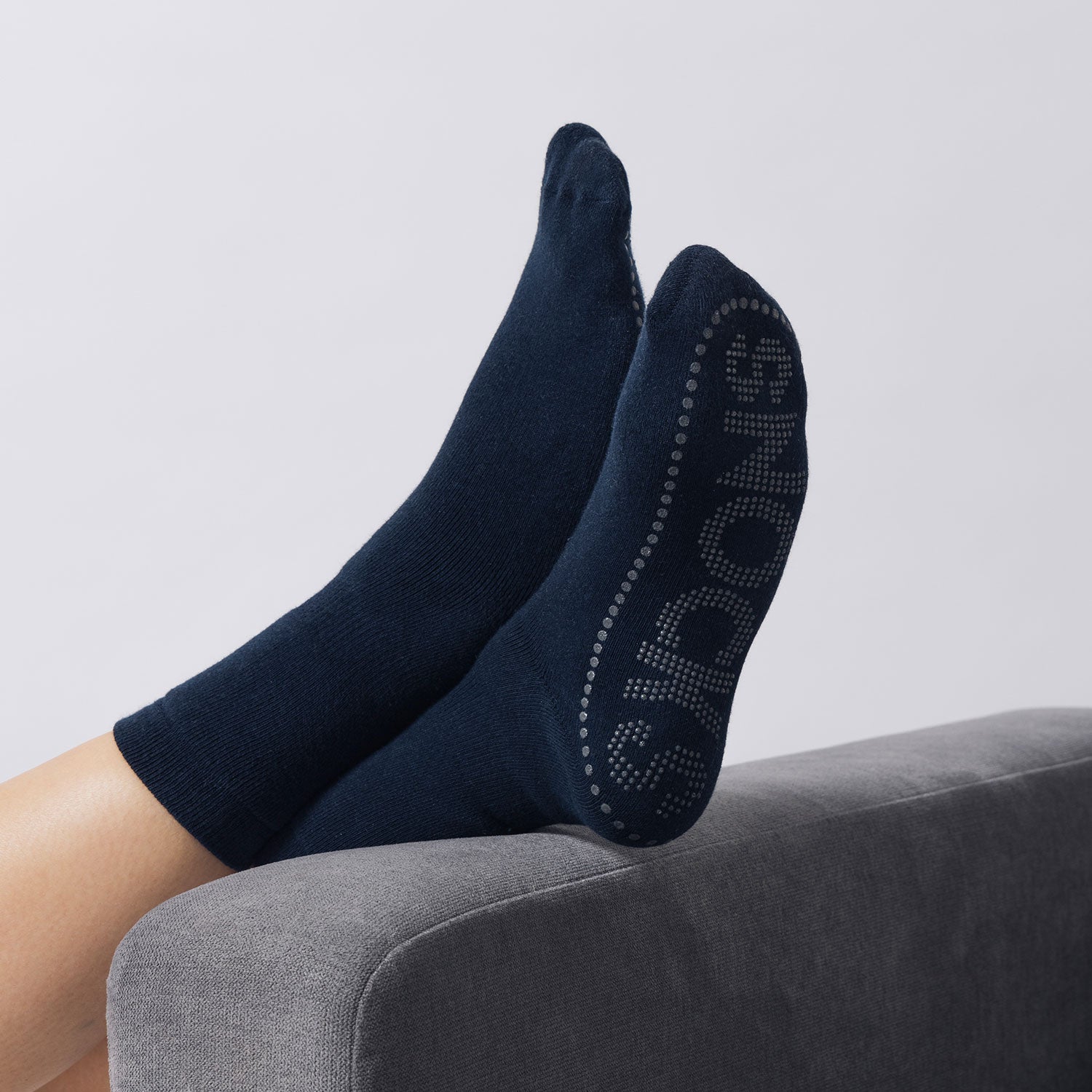 snocks-anti-rutsch-socken-lang-grau-unisex image 5