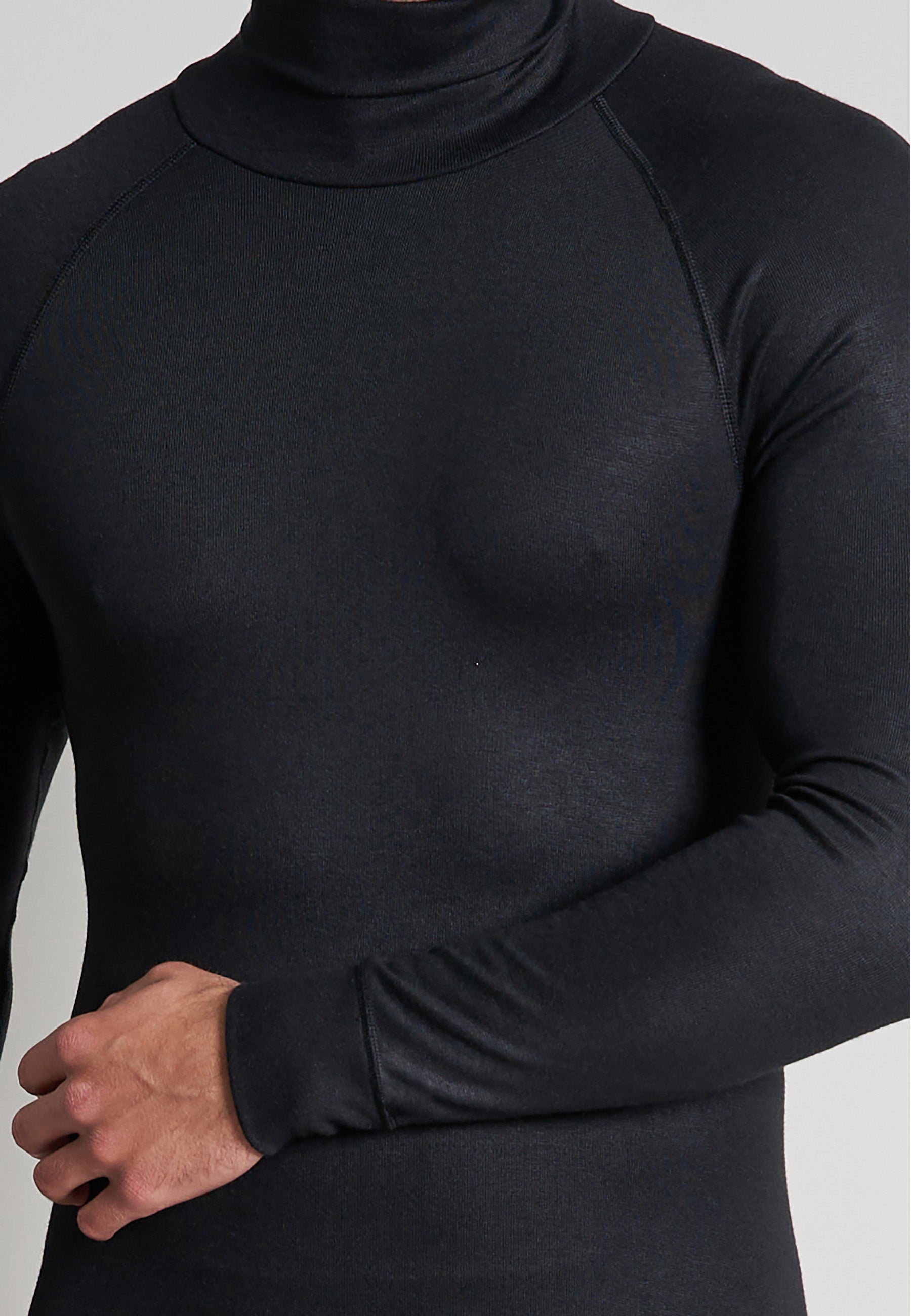 ceceba-herren-longsleeve-rollkragen-schwarz-uni image 4