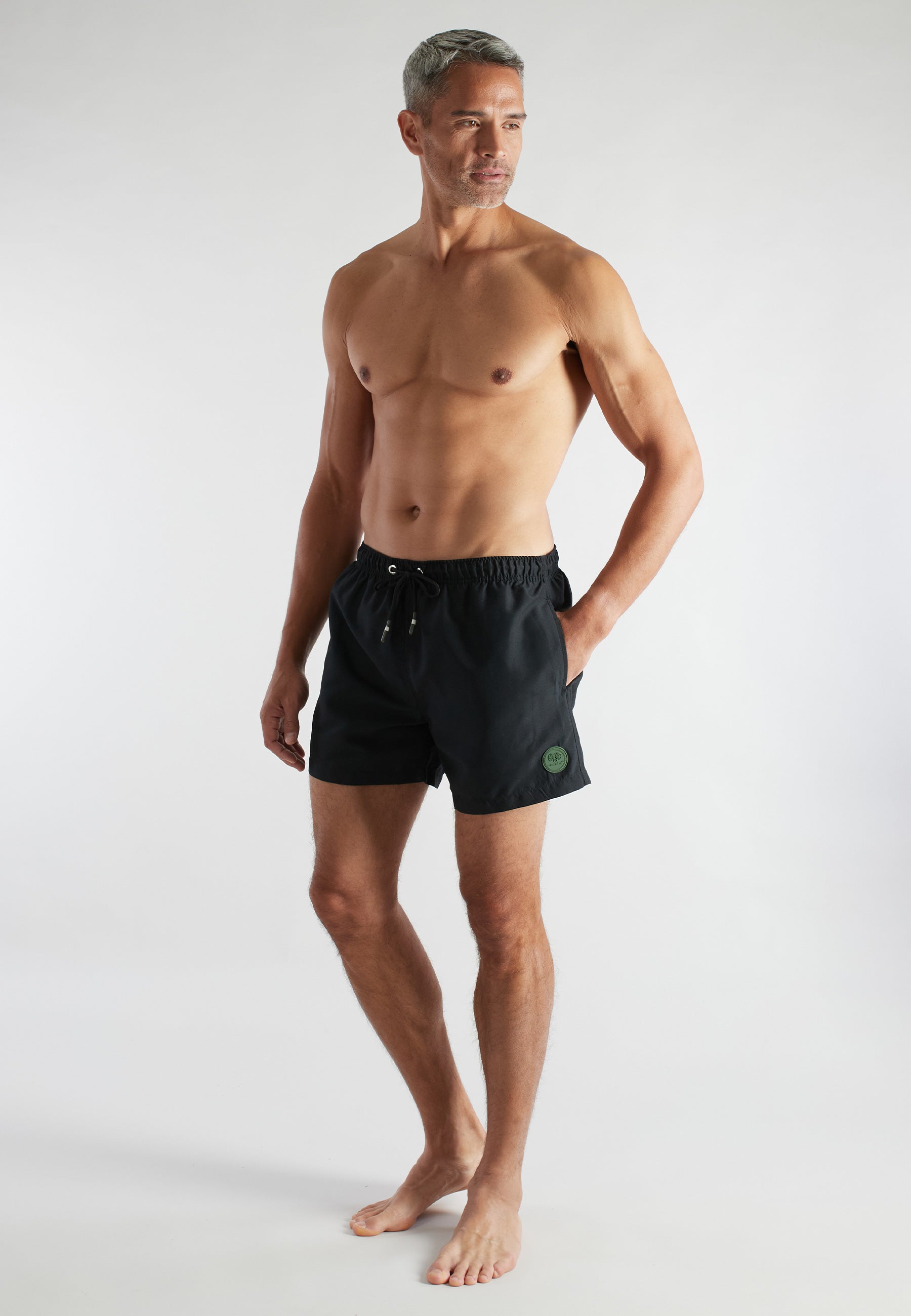 ceceba-herren-badeshorts-schwarz-uni image 2
