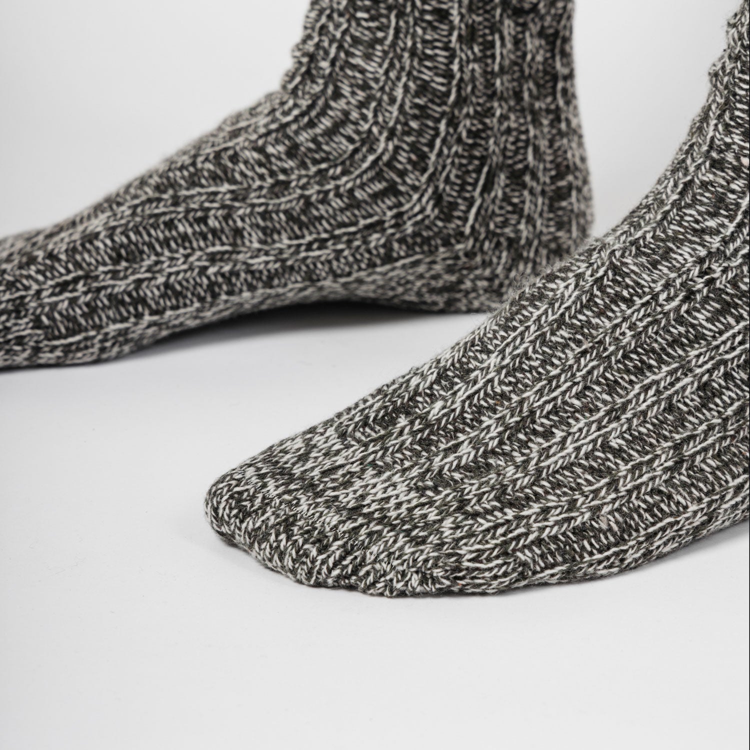 snocks-norweger-socken-mix-olive-lange-wollsocken image 8