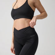 snocks-v-cross-radshorts-damen-schwarz-2 image 5
