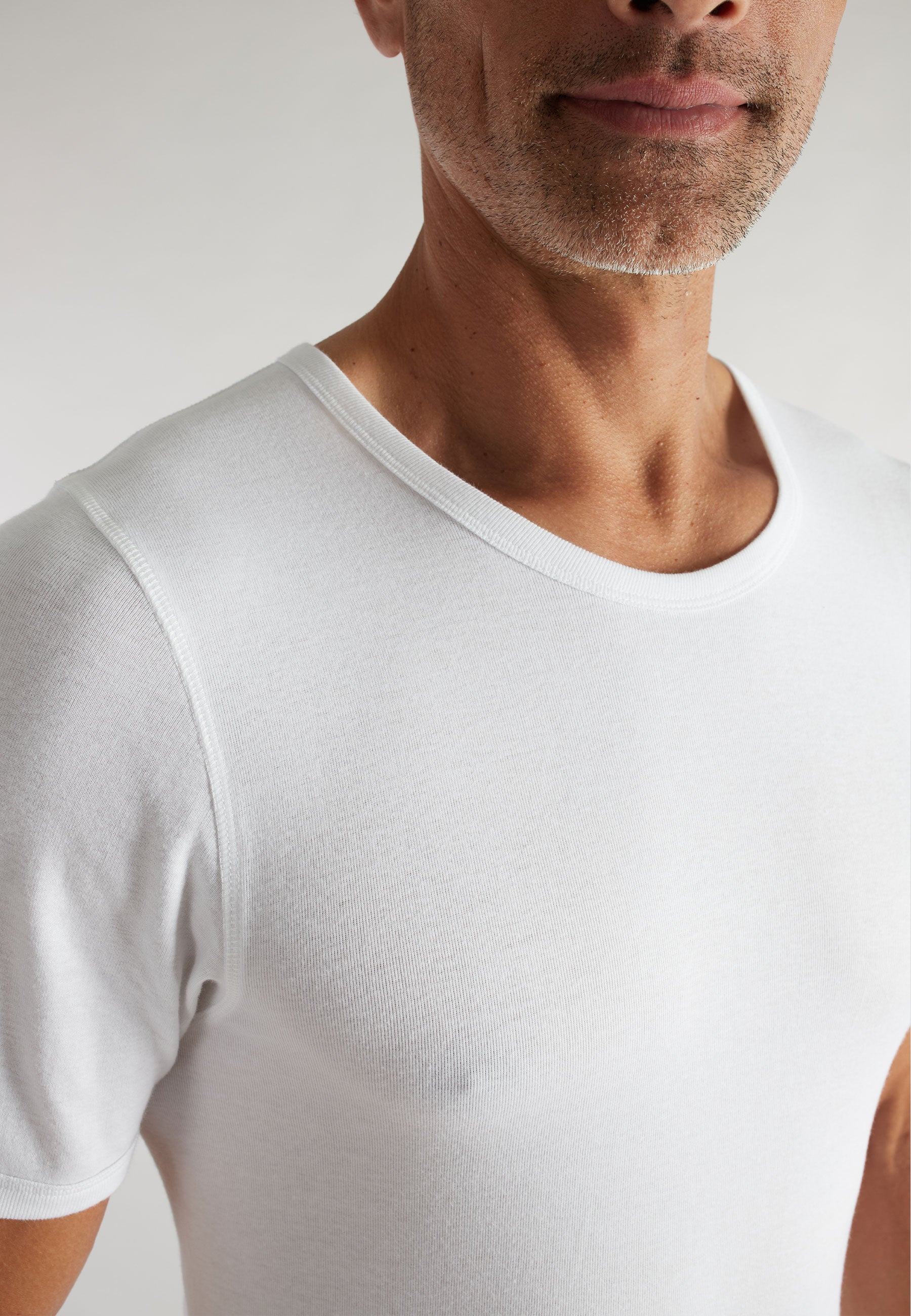 ceceba-herren-t-shirt-wei-uni image 4