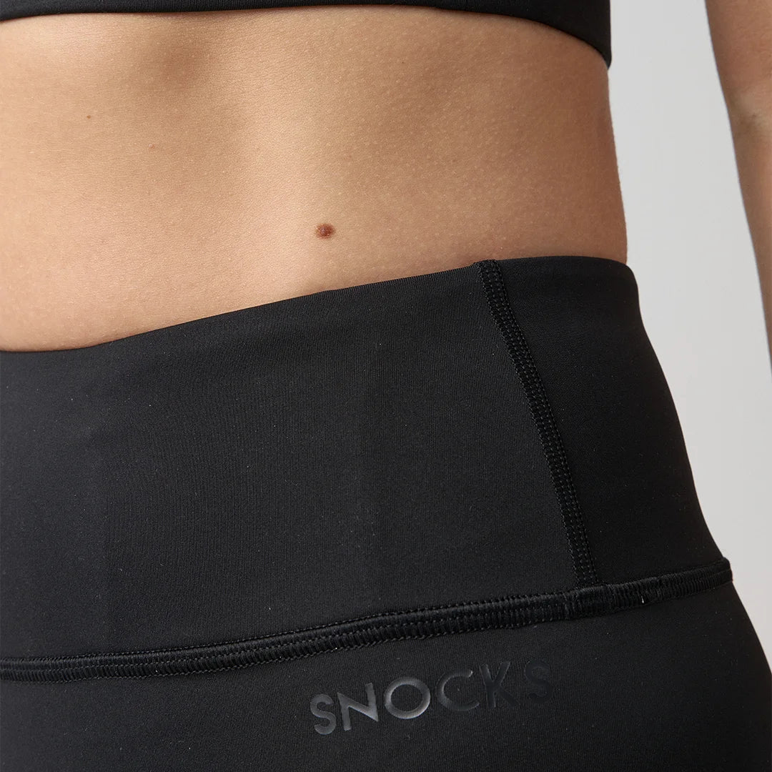 snocks-sport-hot-pants-schwarz-damen-high-waist-shorts image 7