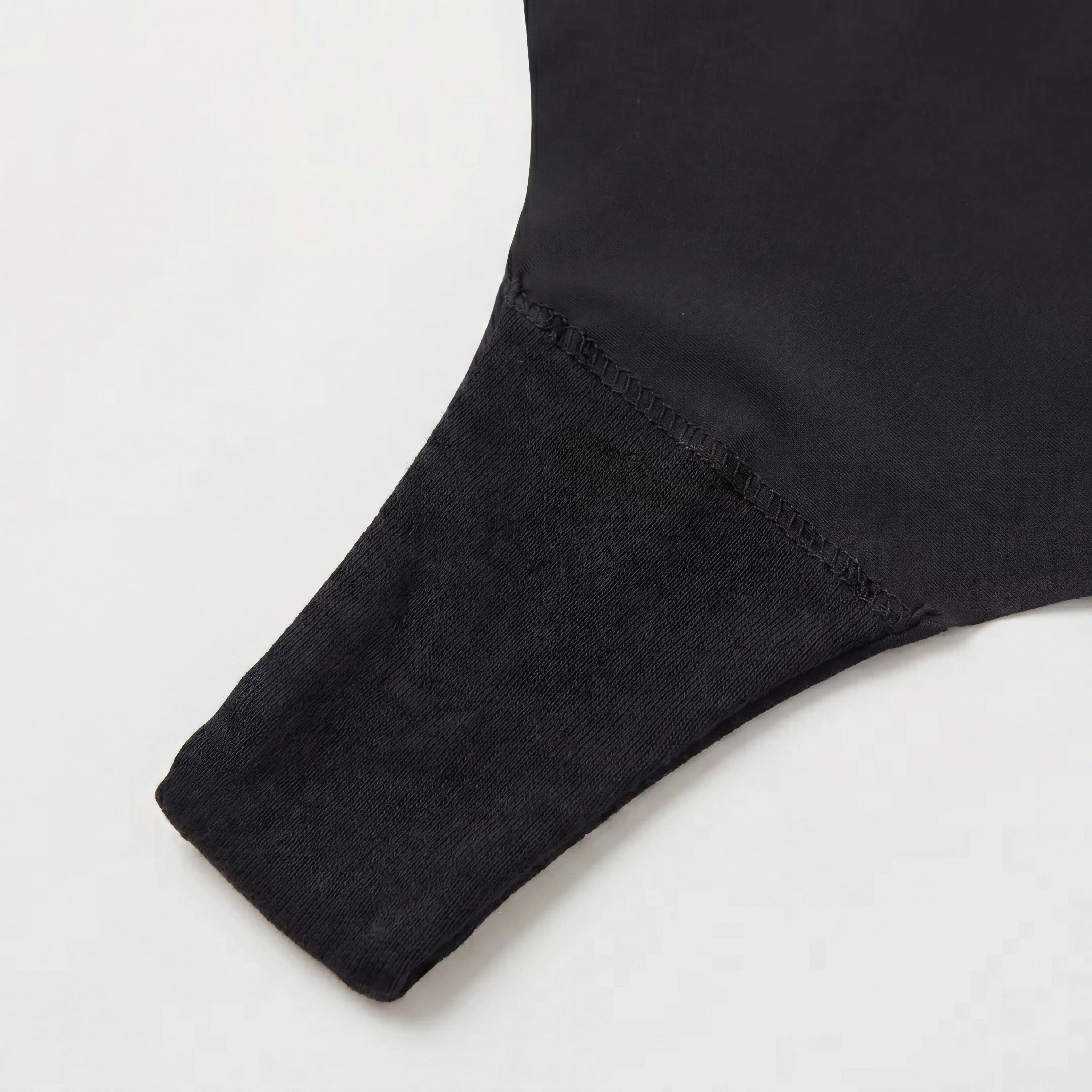 snocks-microfiber-seamless-tanga-schwarz-damen-string-nahtlos image 5